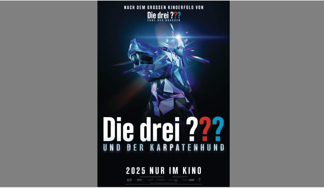 Lehrlingsportal.at Poster von „Die drei ??? und der Karpatenhund“ mit einem Hundekopf im geometrischen Stil. Der Text enthält „2025 nur im Kino.